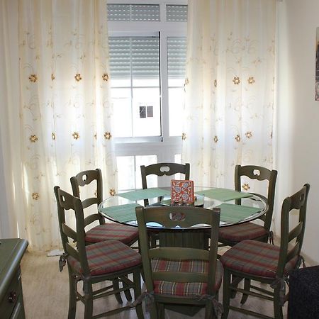 Apartamento Mariposa Daire Torrevieja Oda fotoğraf