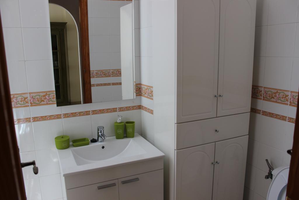 Apartamento Mariposa Daire Torrevieja Oda fotoğraf